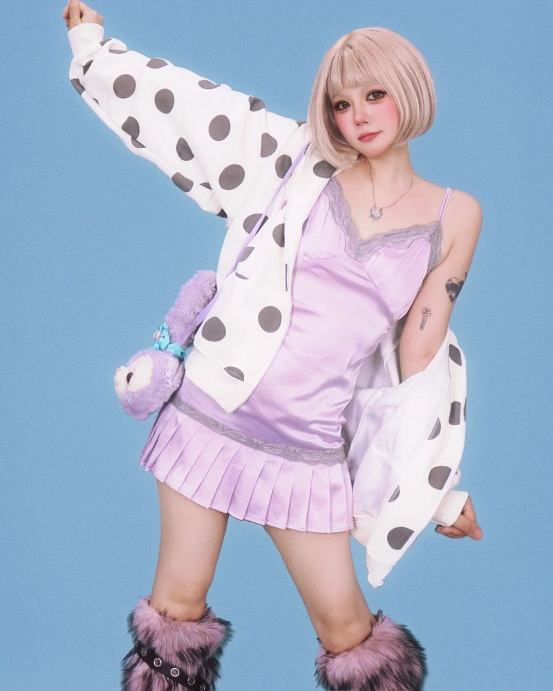 big-dot cream hood zip-up