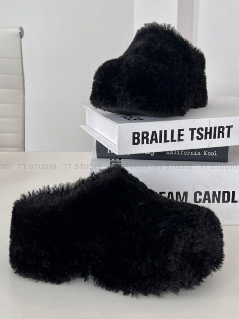 Momo fur sandal
