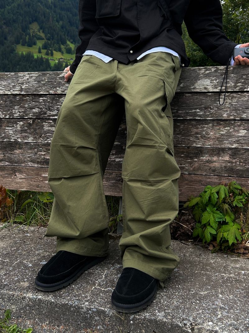 DISCERNMENT(ディサーンメント)の「Y2K Military Cargo Pants 3C(Pants)」