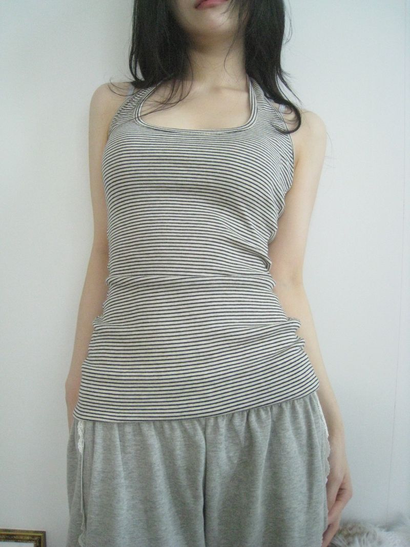 day halter sleeveless
