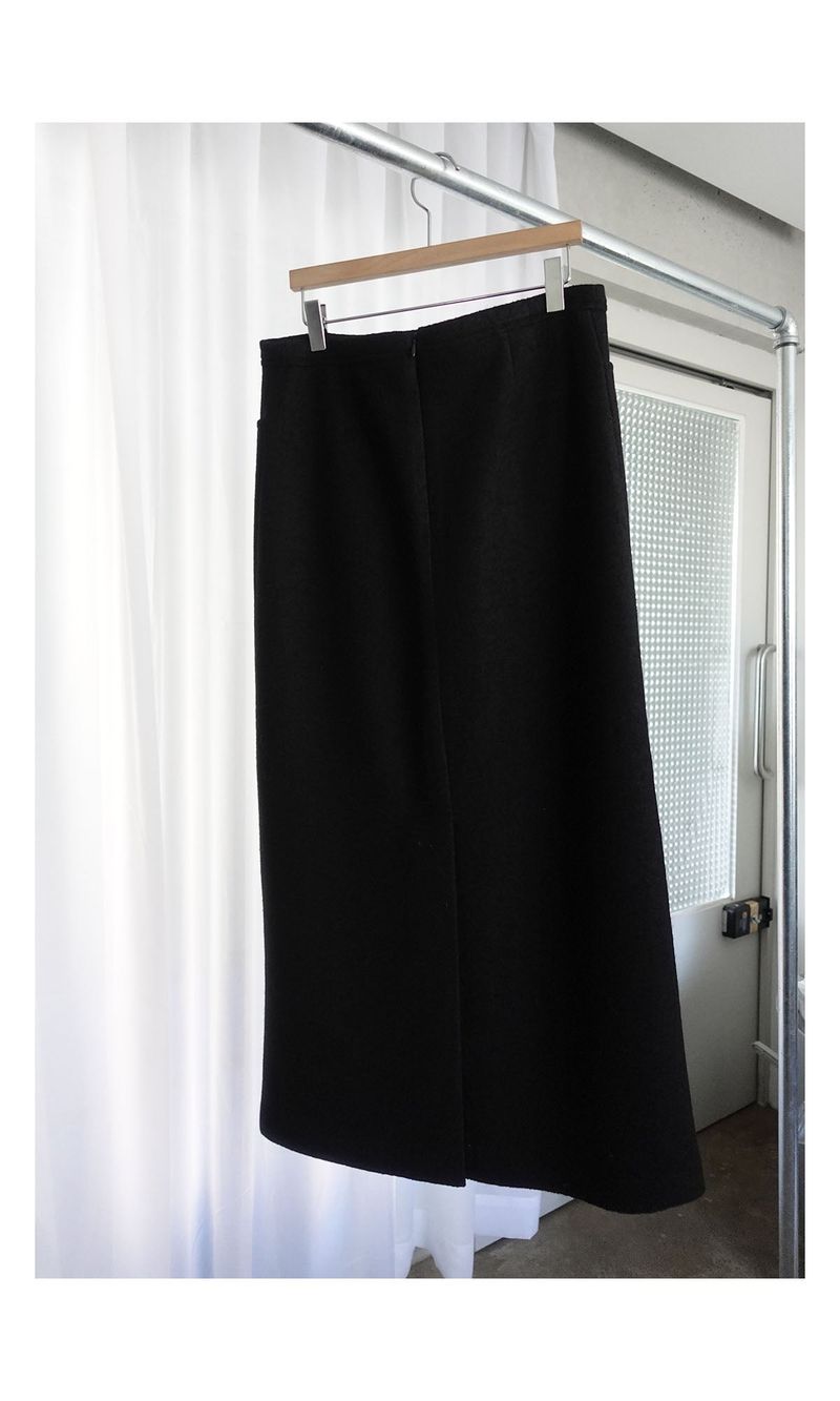 solitude wool skirt (2C)