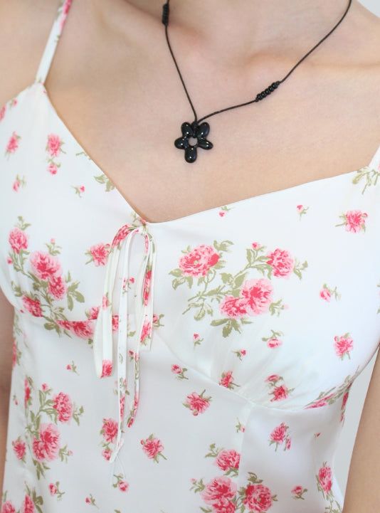 FLORET CORD NECKLACE