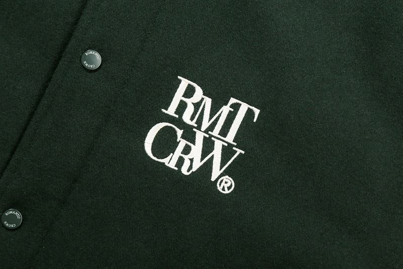 ESSENTIAL LOGO VARSITY JACKET_GREEN