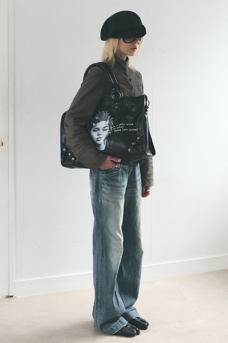 Defy Leather Bag Large