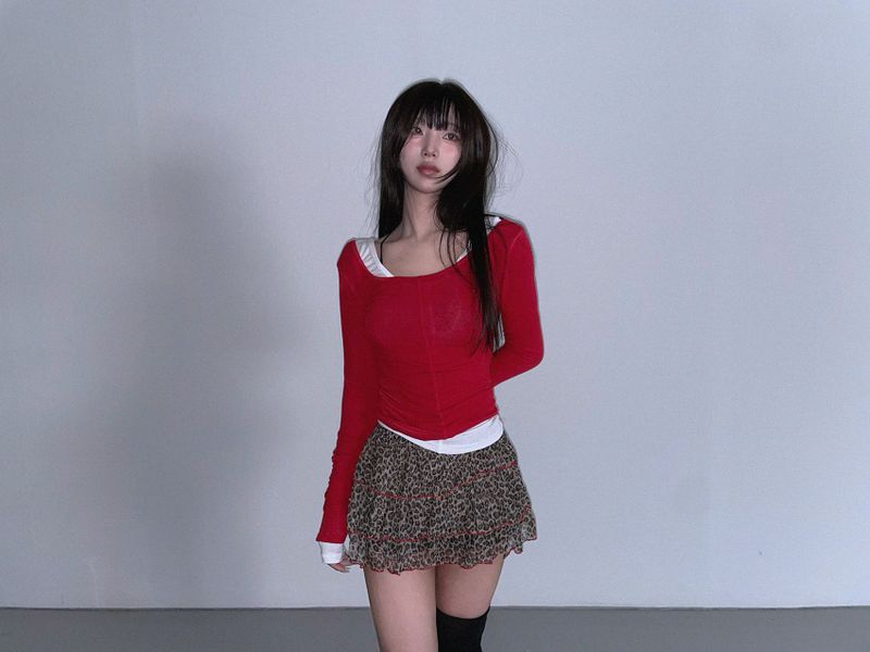floor leo shorts (2 color)