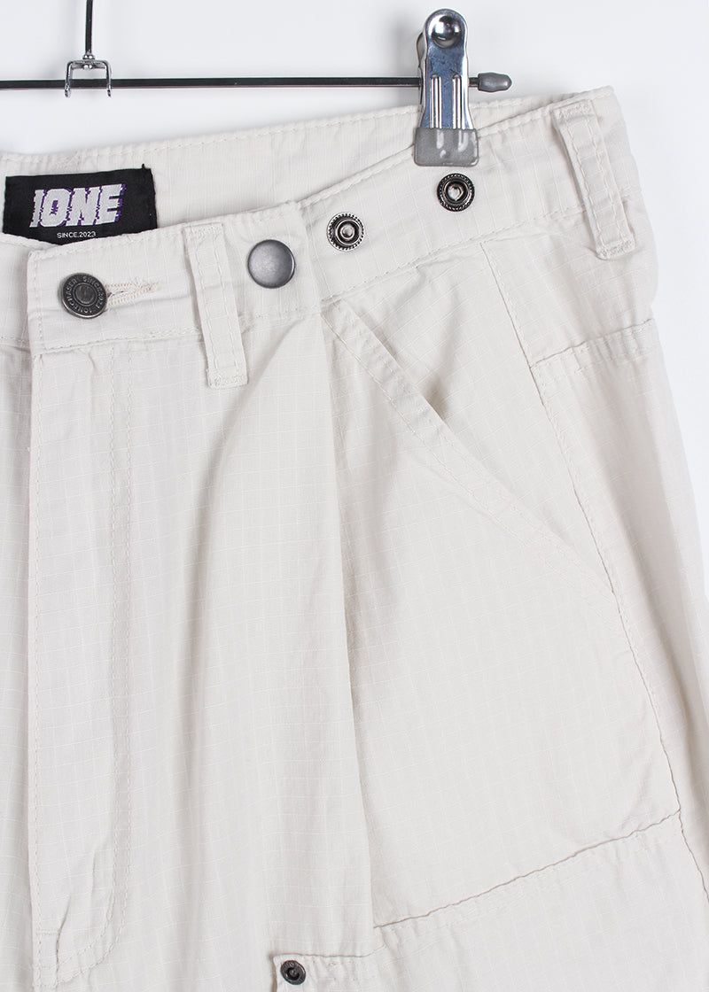 SNAP BERMUDA PANTS
