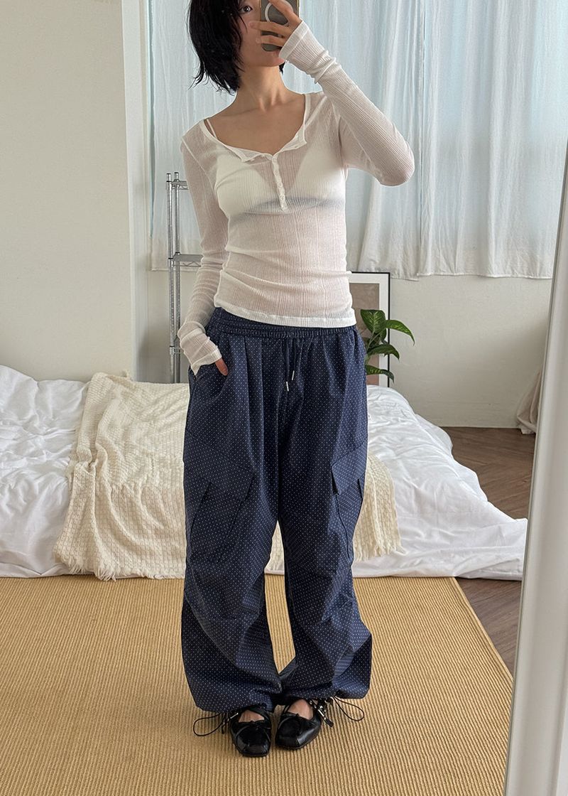 BELLA BUTTON TEE