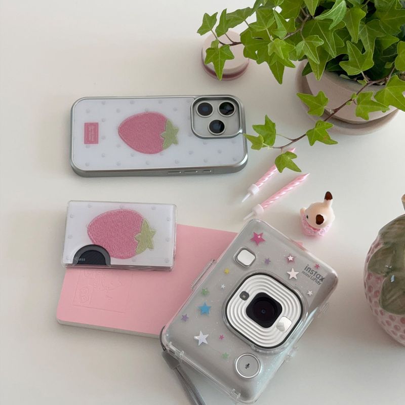 (+MagSafe)Strawberry case