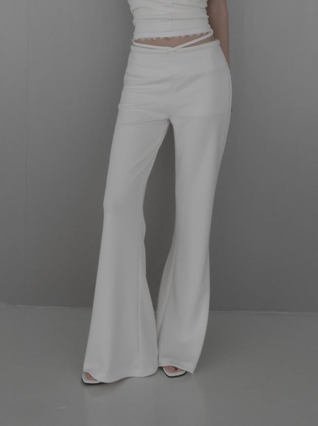 mnem（ムネム）の「Airy Low Bootcut Pants（Pants）」