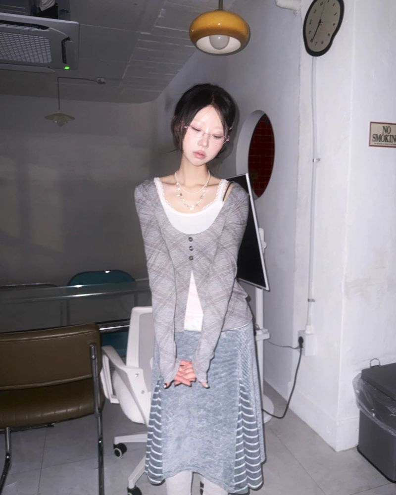(3color) Blurred Argyle Slit Cardigan