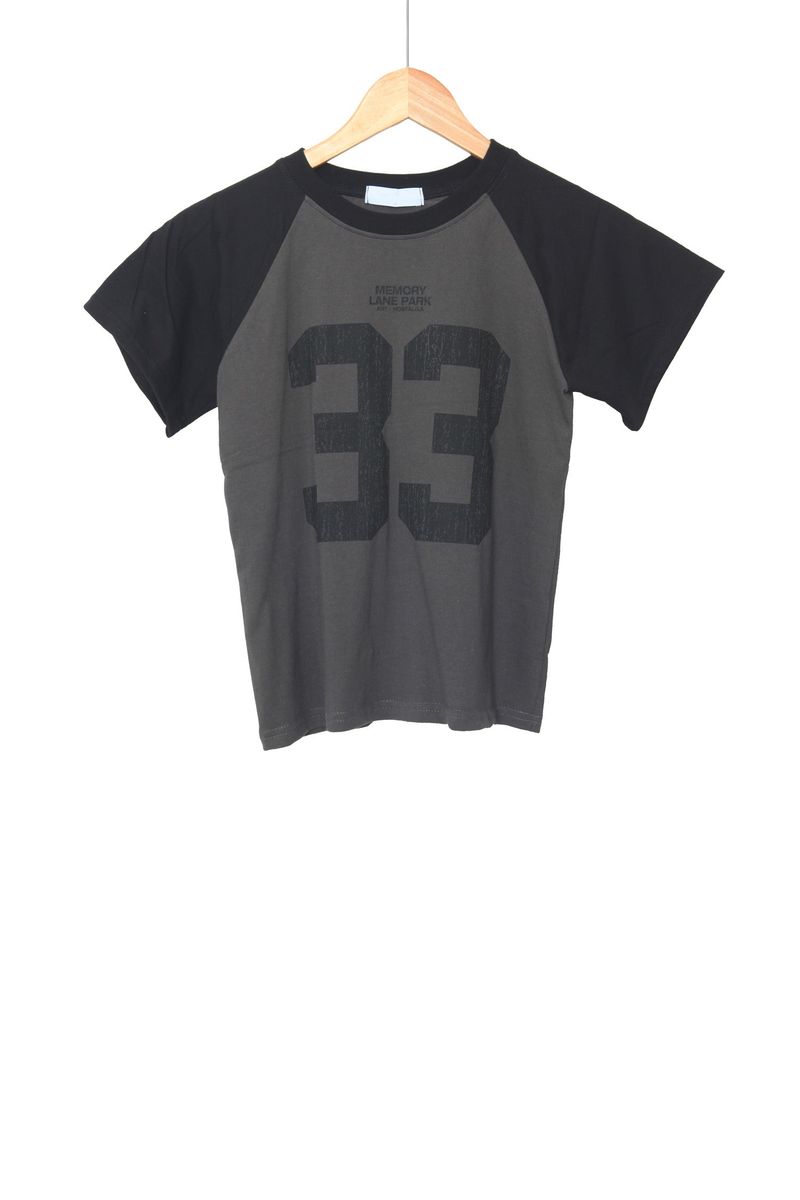 33 Raglan Short-Sleeved Cropped T-Shirt