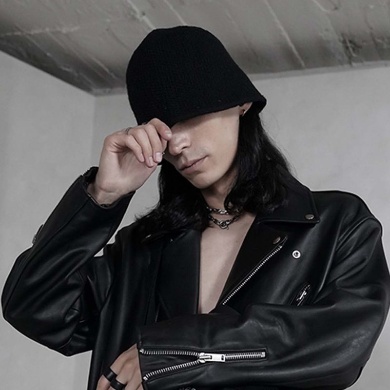 Over size long logo knit bucket hat_cold black