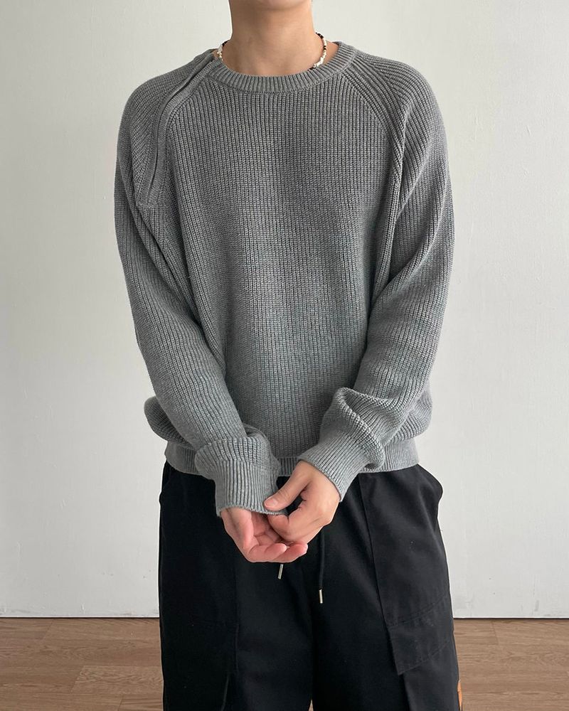 Sleek Zipper Round Knit