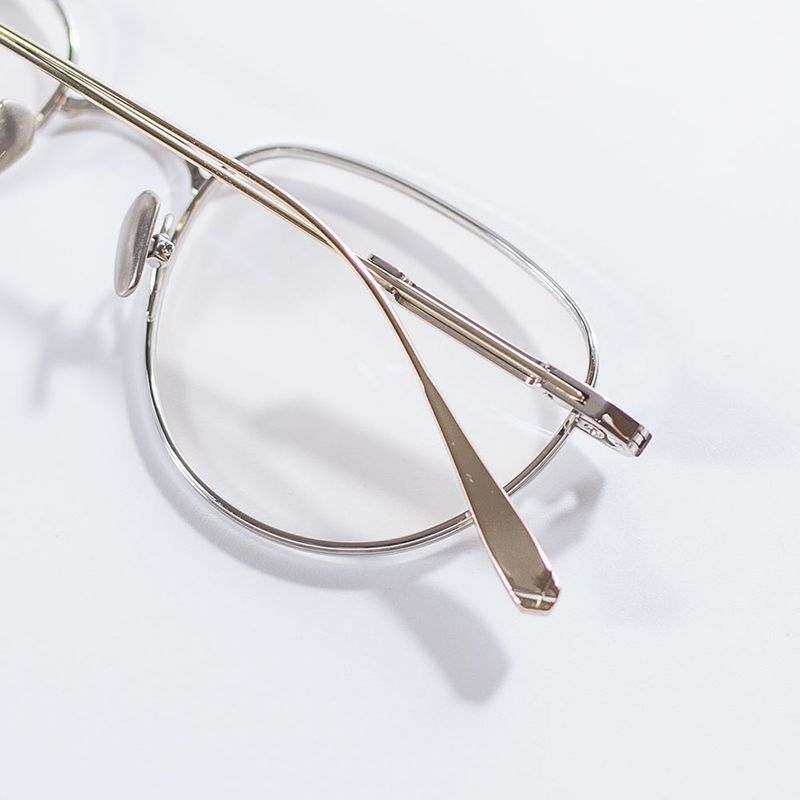 Knouun Round titanium glasses CODE. 102. F Silver N Gray