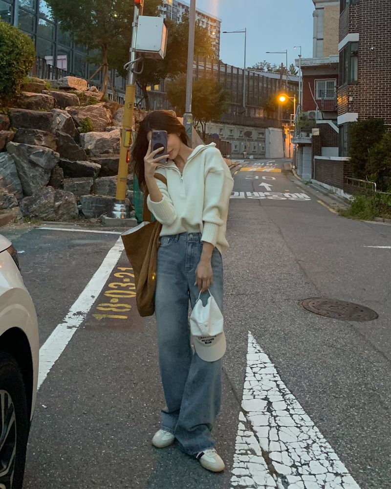 MAYBINS(メイビンス)の「Hair Wide Denim Pants(Pants)」