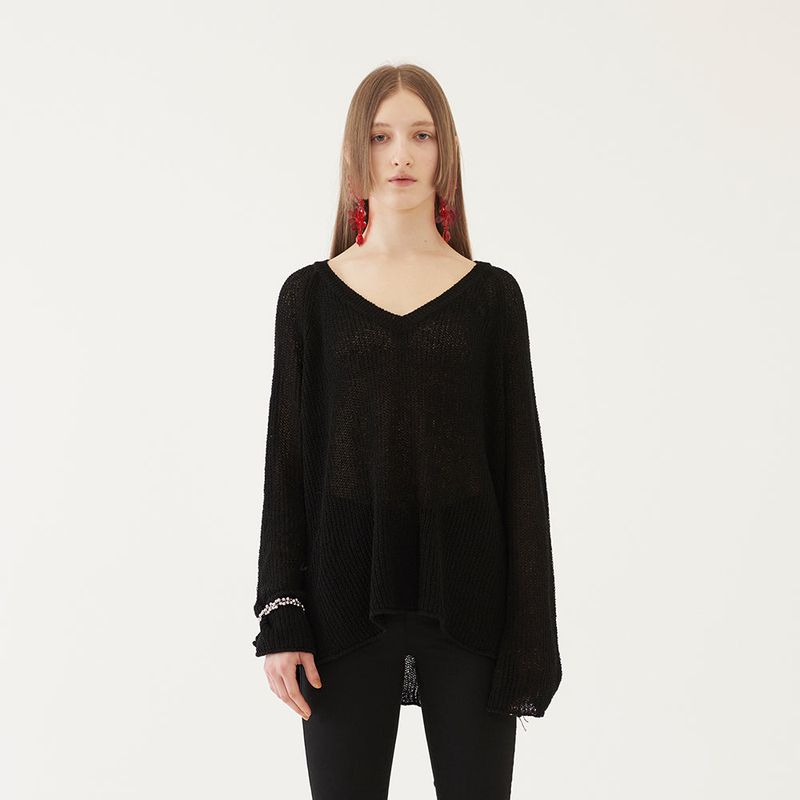 V-NECK KNIT TOP (BLACK)
