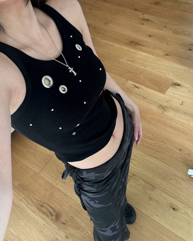 Stud sleeveless (2 color)
