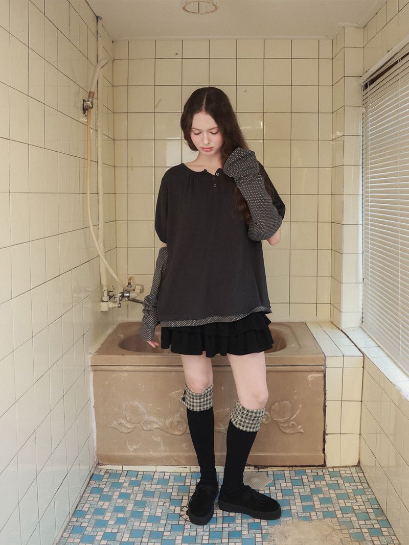 Back ribbon flare top / charcoal