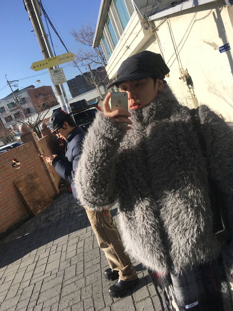 No.1541 boucle fur hood JK