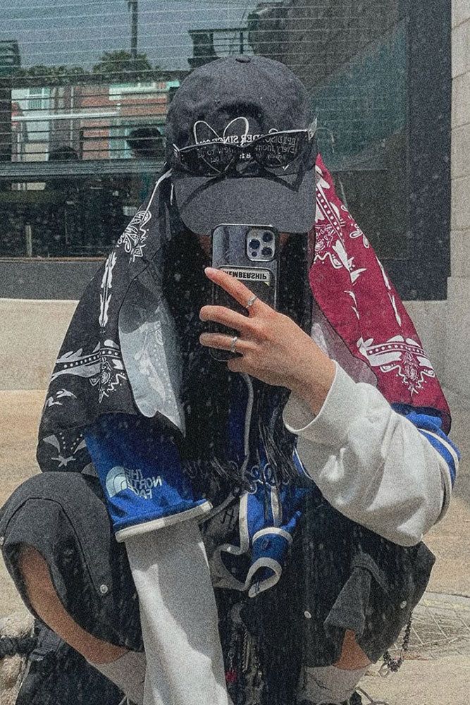 mwoong（モン）の「Mwoong Double Bandana Silk Scarf（Fashion Accessories）」