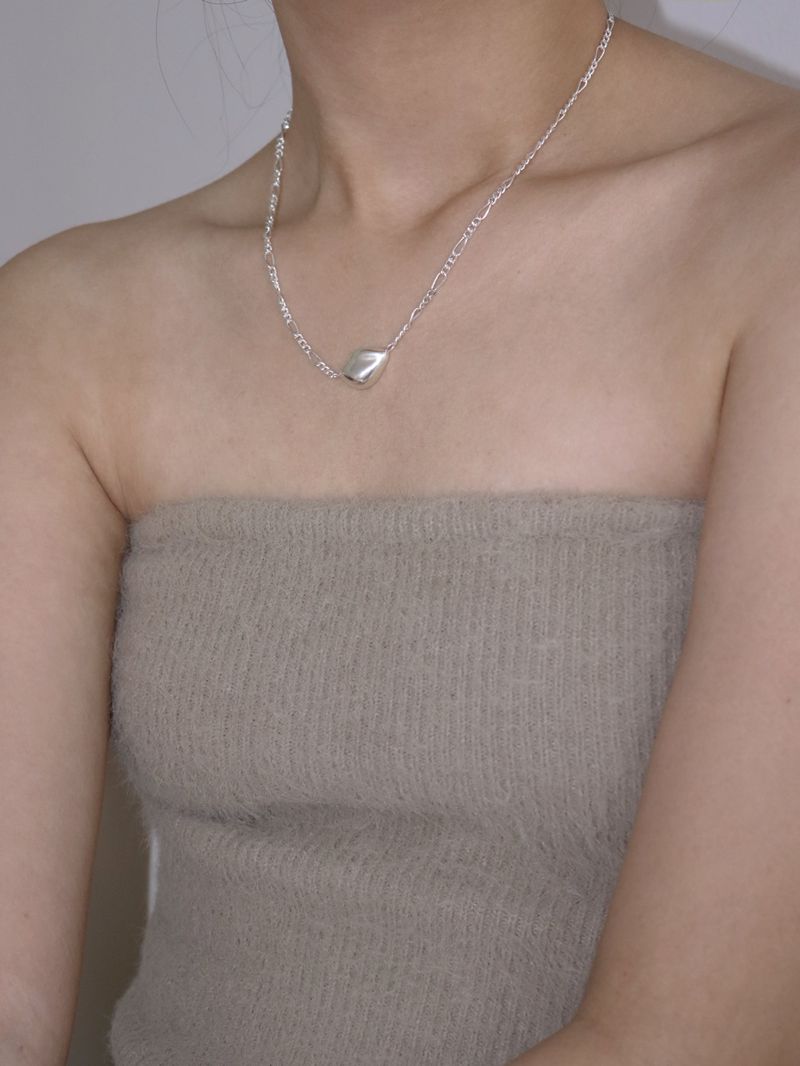 TURNTABLE(ターンテーブル)の「CONCH NECKLACE(Accessories)」