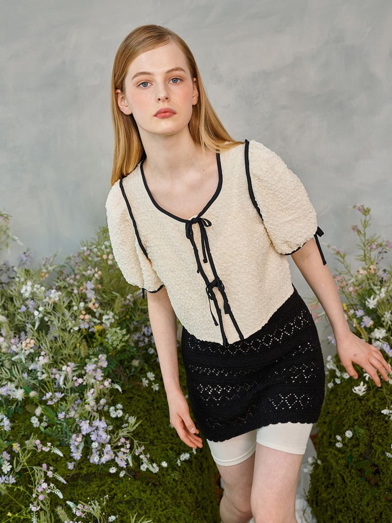 Wrinkle Ribbon Puff Blouse (2colors)