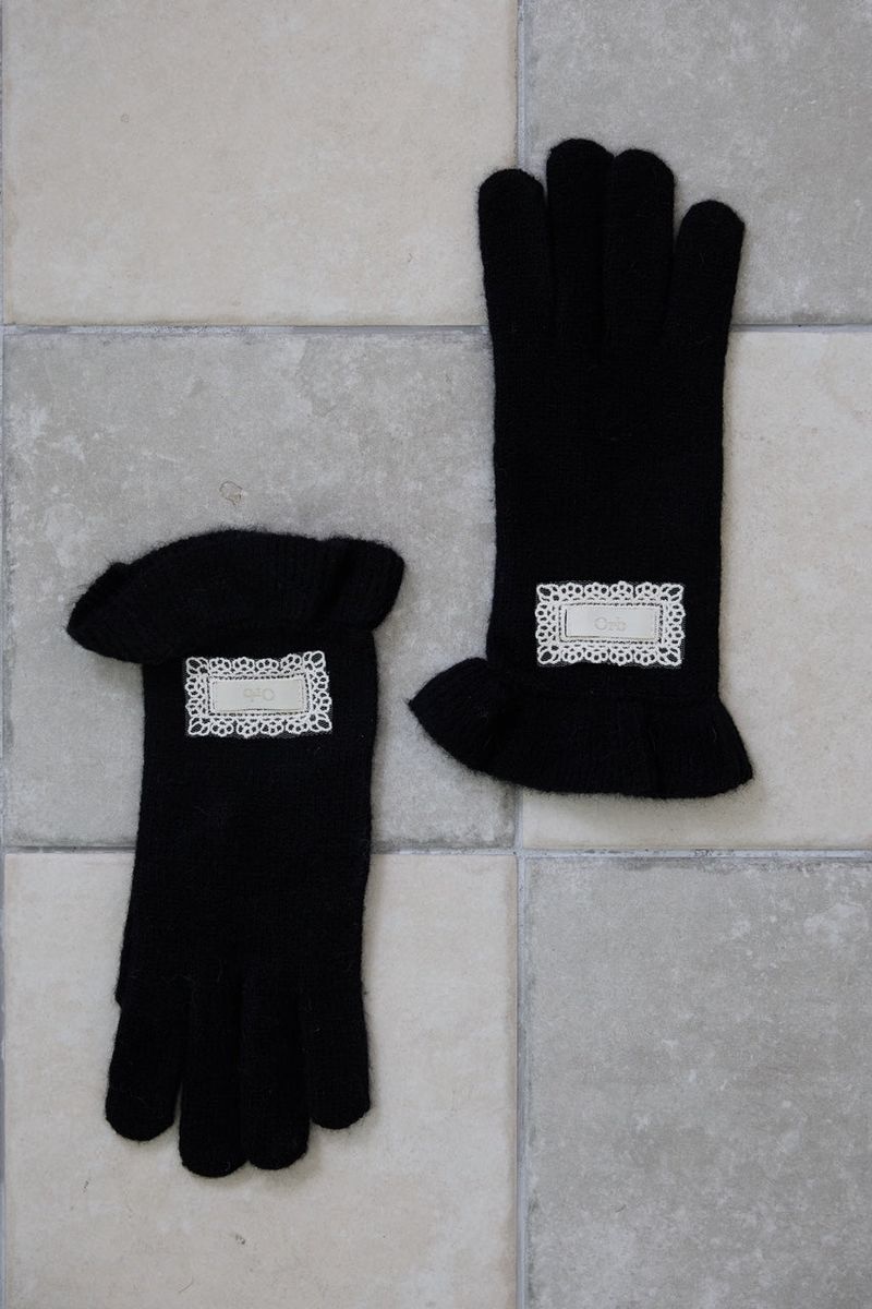 Orb frilly gloves (deep black)