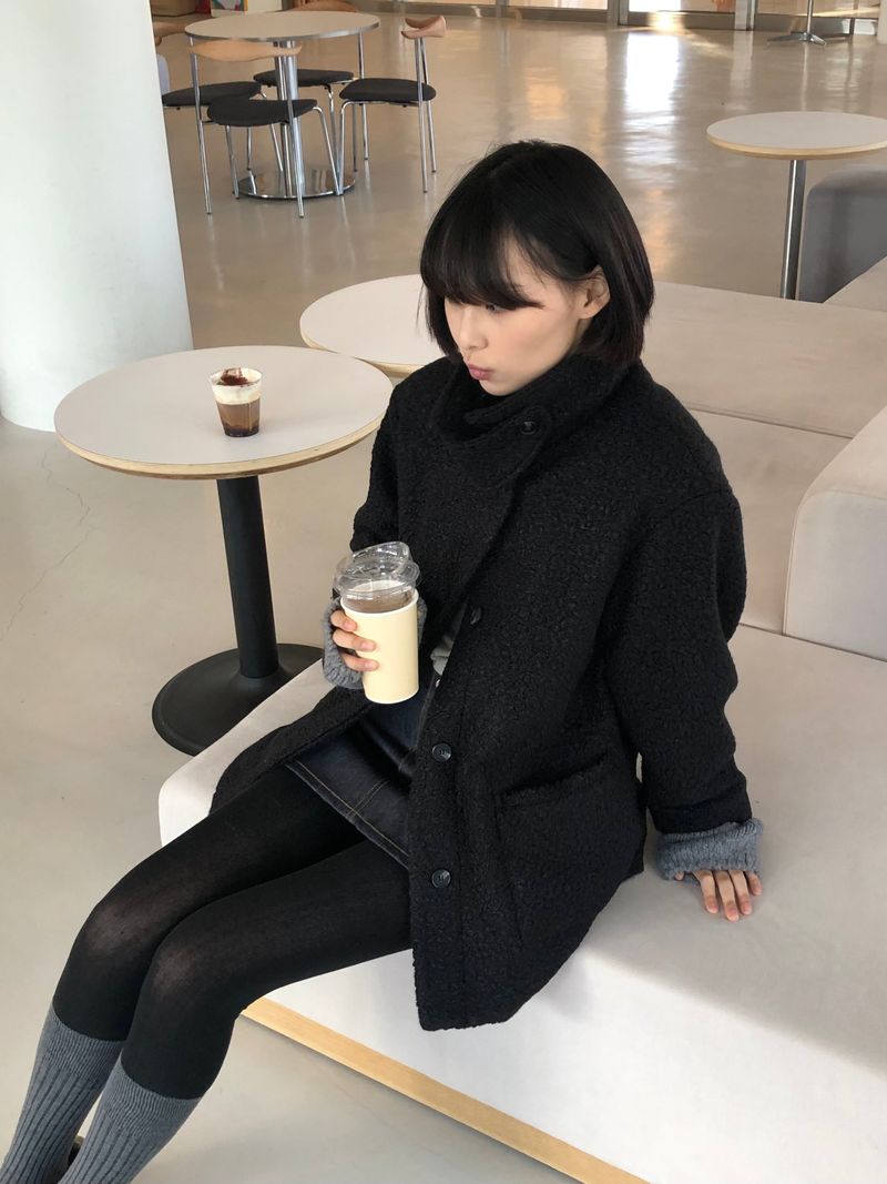 Layering boat neck short knit