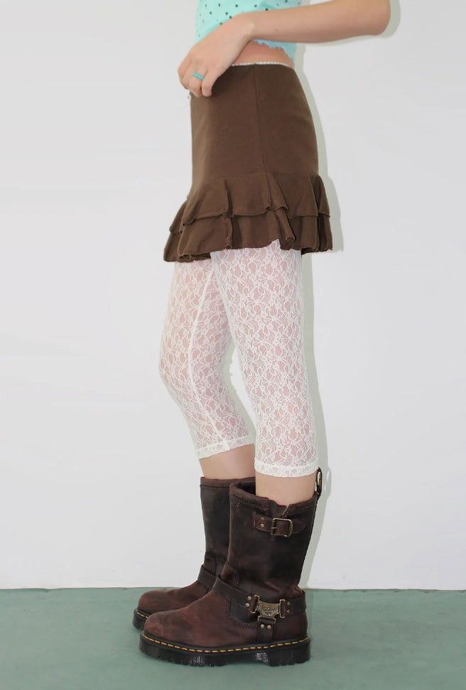 LACE CAPRI LEGGINGS