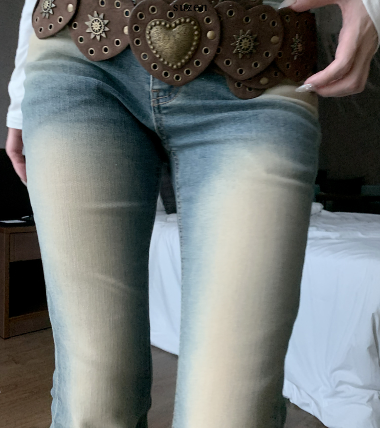 Deuca Vintage Heart Belt