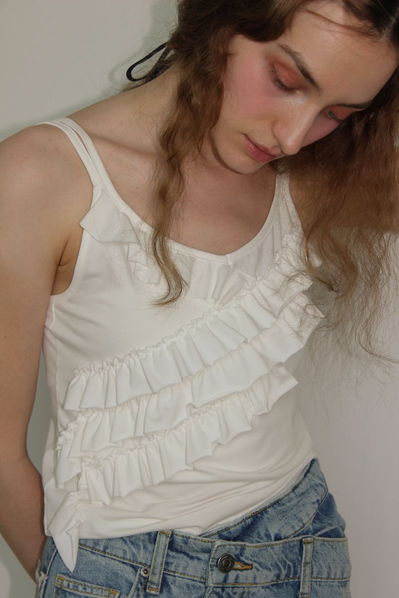 FRILL CAMI TOP / IVORY