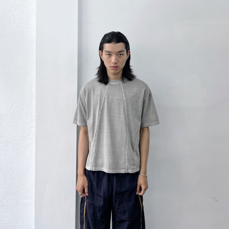 FADE MEET（フェードミート）の「Cool Haze Curved Seam Tee（Tops）」