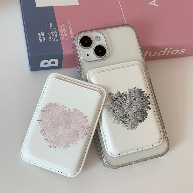 withsome（ウィズサム）の「ソフトフラッフィーマグセーフカードポケット（スマホグッズ/小物）」