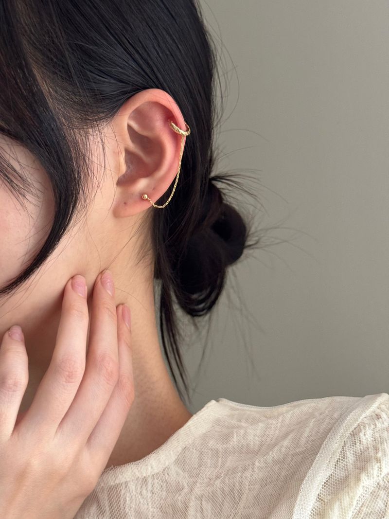 Amber Ring Two-Pin Ear Cuff Earrings / 3 Colors / Daily Simple Chain