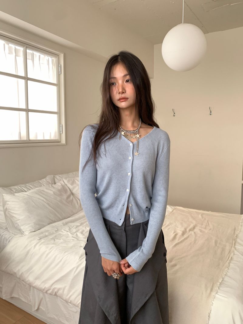 WOOL V-NECK CARDIGAN (5C)