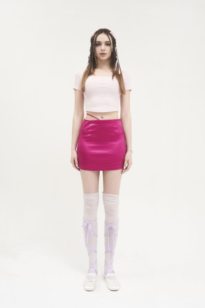  [Seow] Croped logo T-shirts, pink