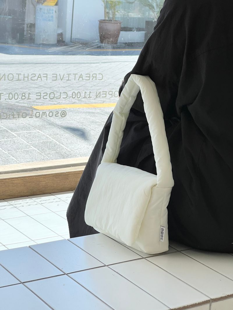SOMO(ソモ)の「Sponge bag(Bags)」