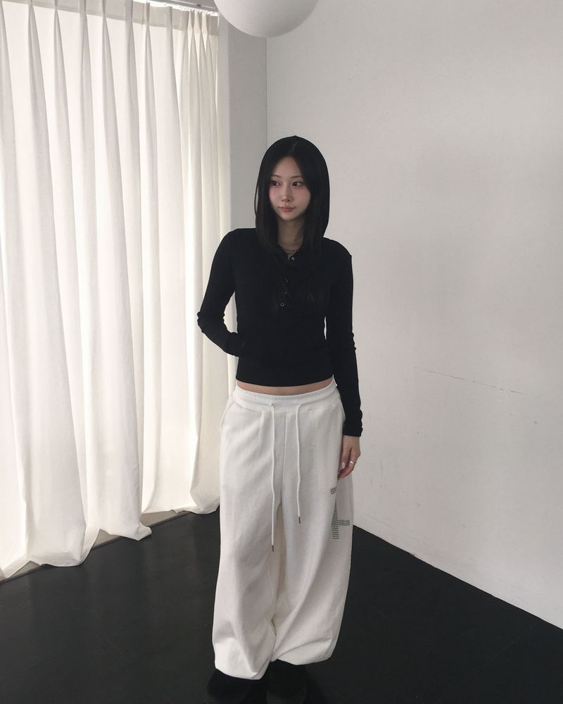Snap crop hoodie