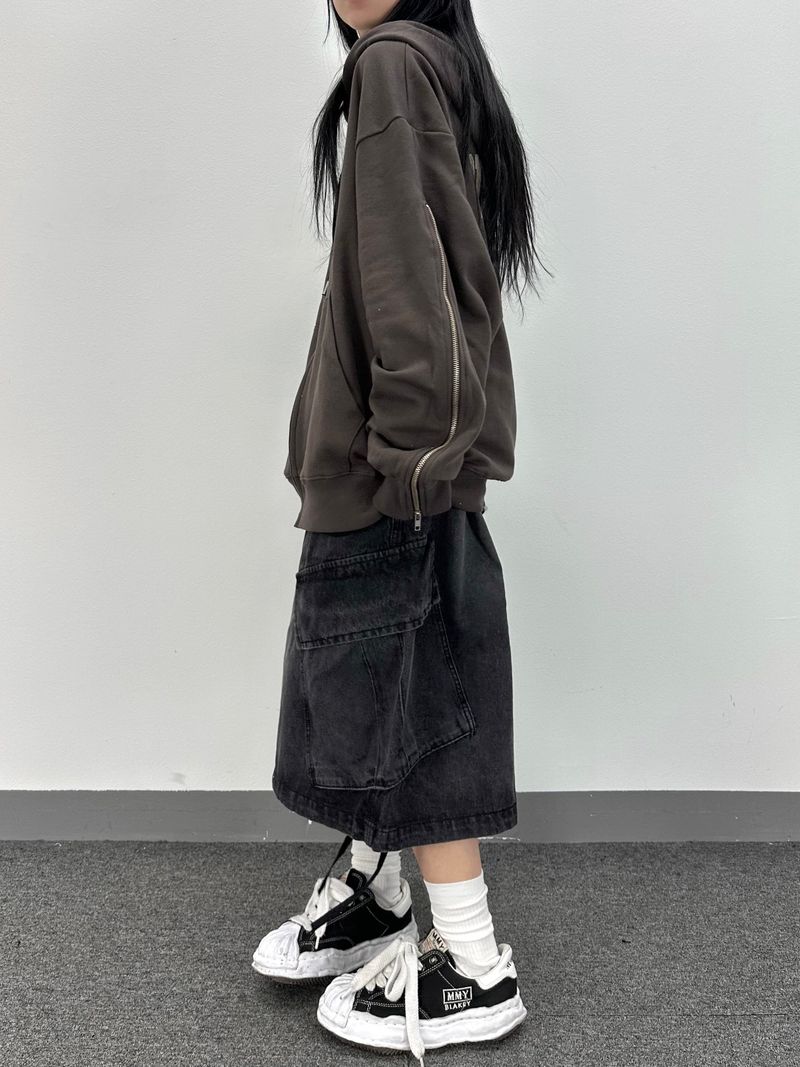 oblique cargo denim bermuda pants
