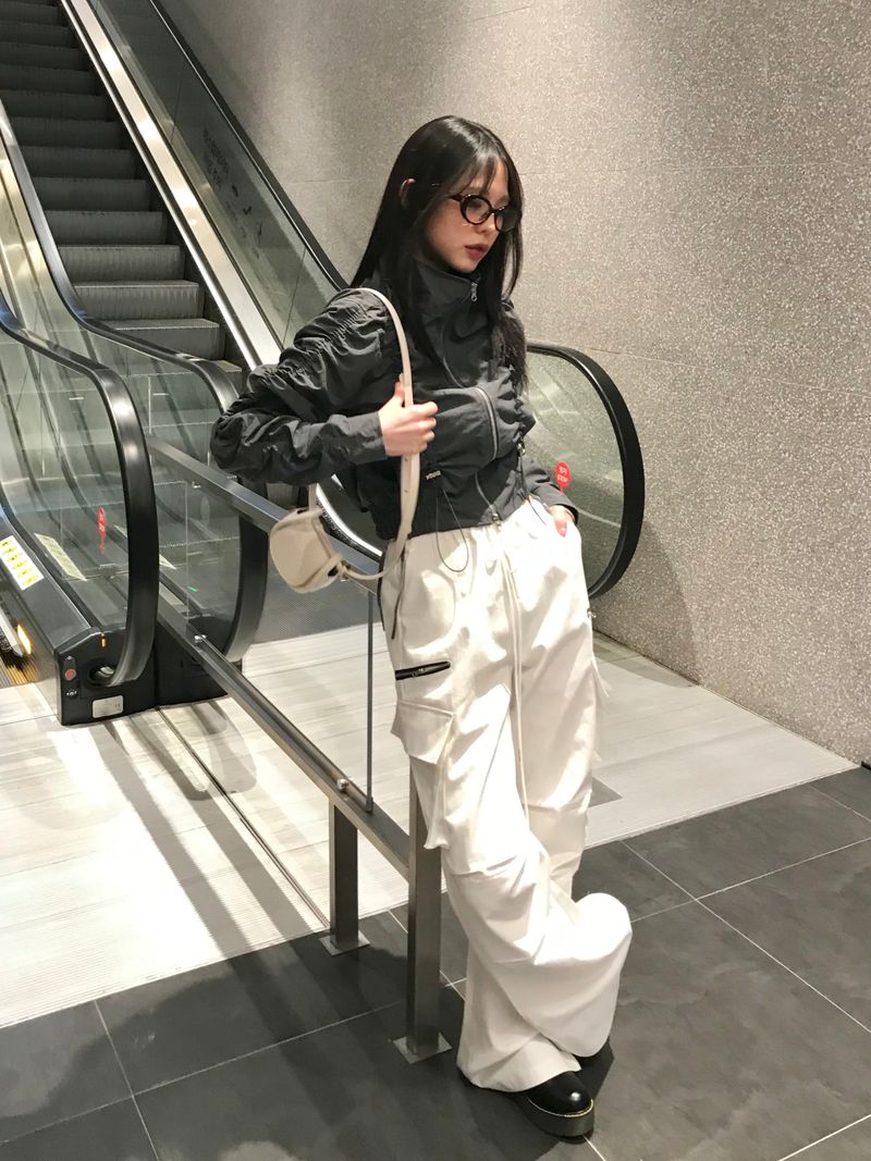 Loner windbreaker