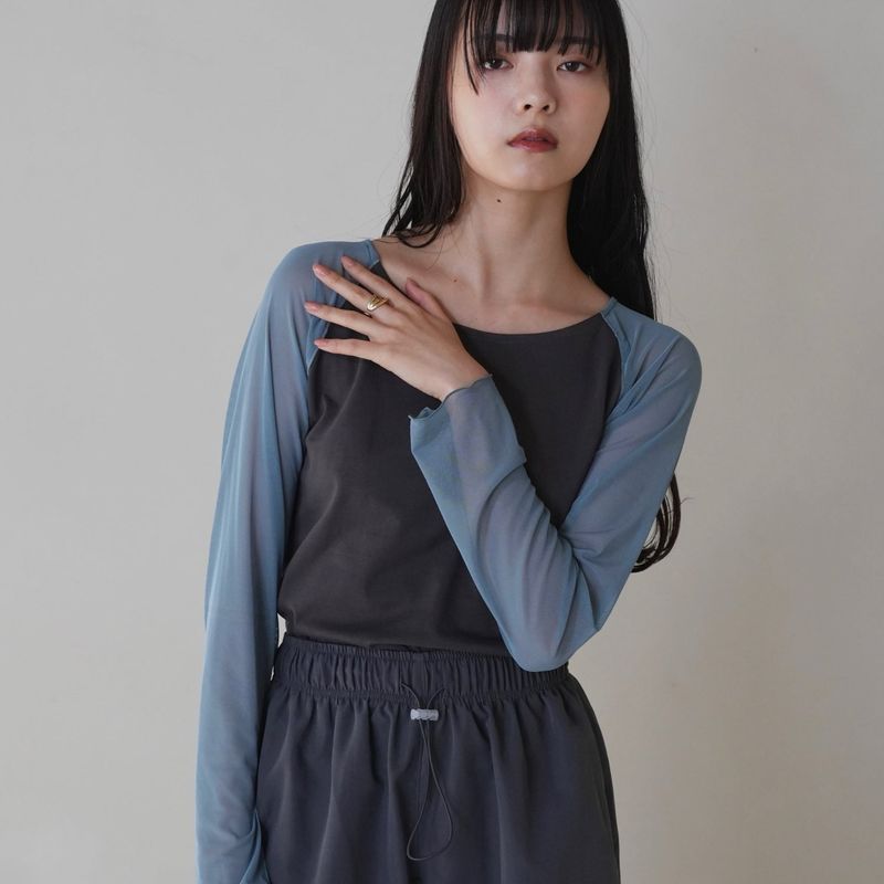 Uenui（ウニュイ）の「sleeve switching tops（Tops）」