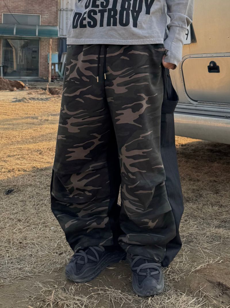 camo panel hammer pants
