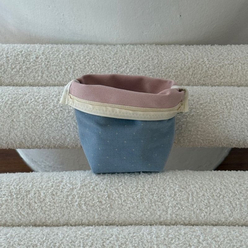 classic pouch_corduroy dot skyblue