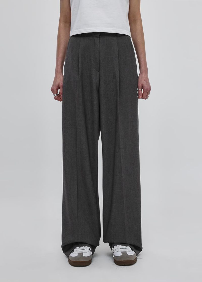 [MADE] Dominic Wide Tuck  Slacks