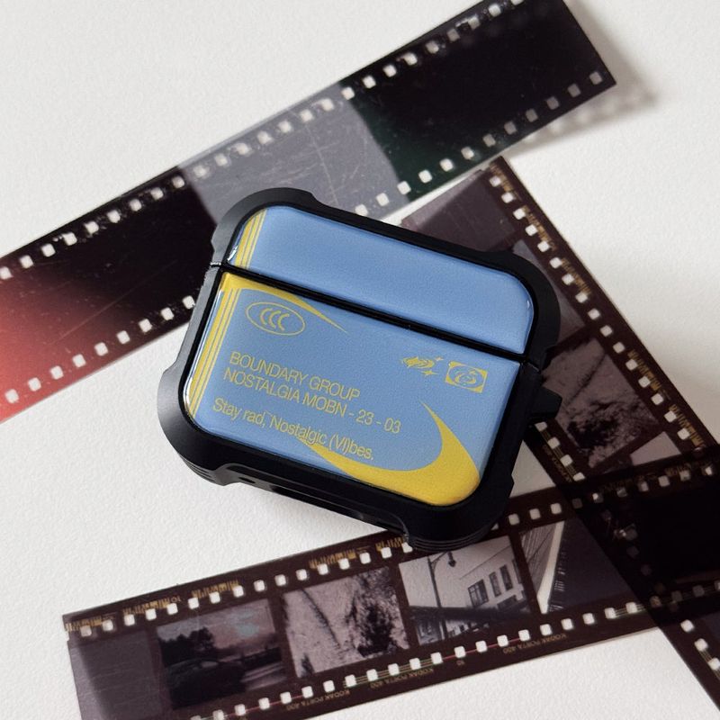 MEMORIESBOUNDARY（メモリーズバウンダリー）の「Dusty, Nostalgic Vibes AirPods Case Epoxy Bumper (PowderBlue/Goldenrod)（Smartphone Accessories）」