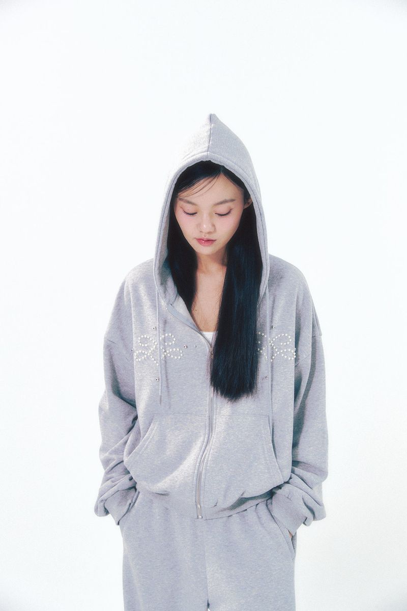 Pearl Hoodie Zip-Up Gray