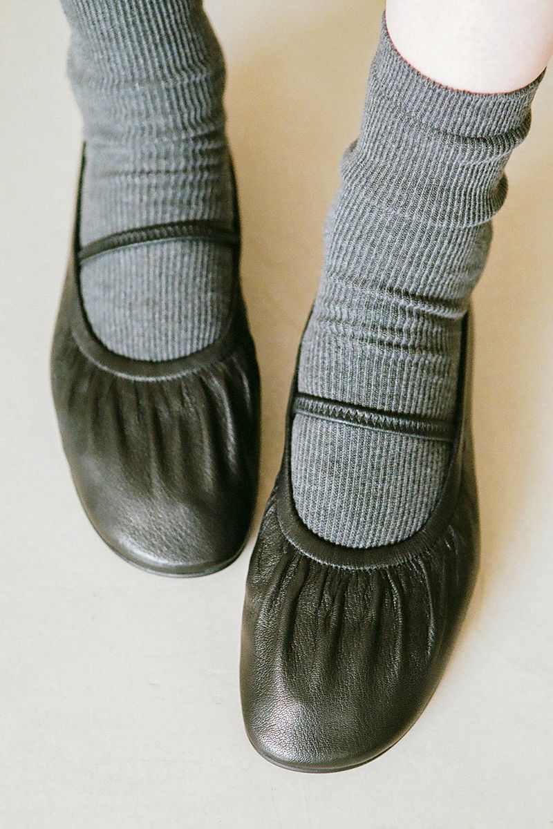 TUTU FLAT IN BLACK
