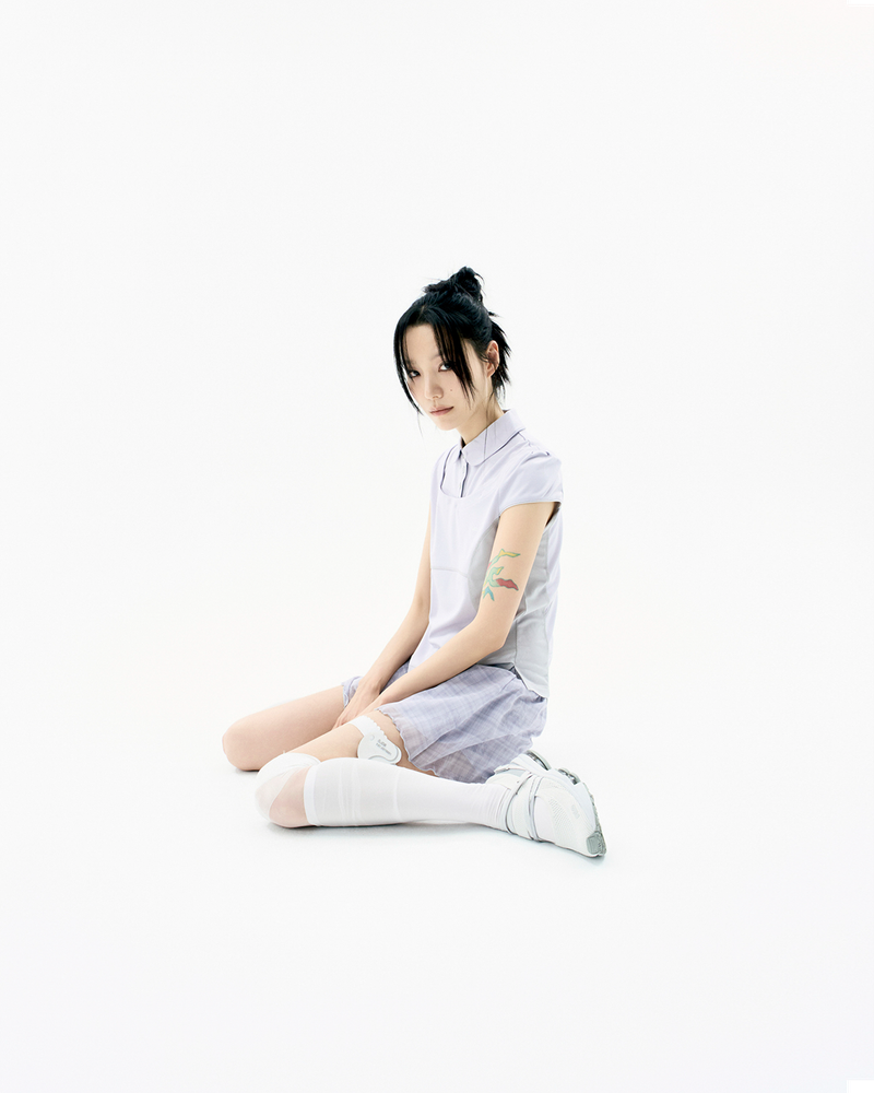 ojos（オホス）の「Detachable Collar T-shirt / Grey（Tops）」