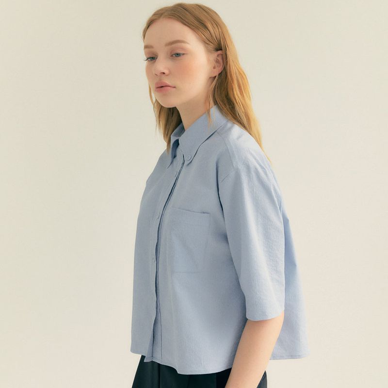 Stripe Wrinkle Pocket Crop Shirt (Light blue)