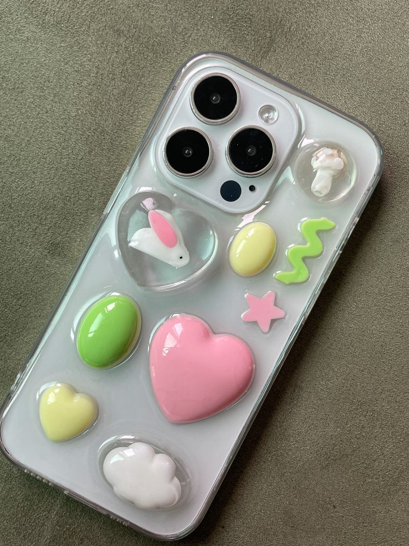 [made] Rabbit Village Phone Case